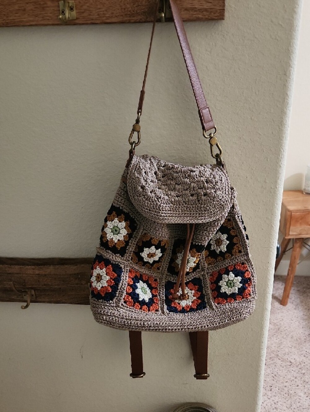 The Sak, Sayulita Crochet Flap Backpack Sand Neutral Patch, Medium - Picture 9 of 15